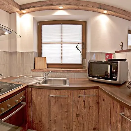 Alpenchalet Bruecke Dağ evi