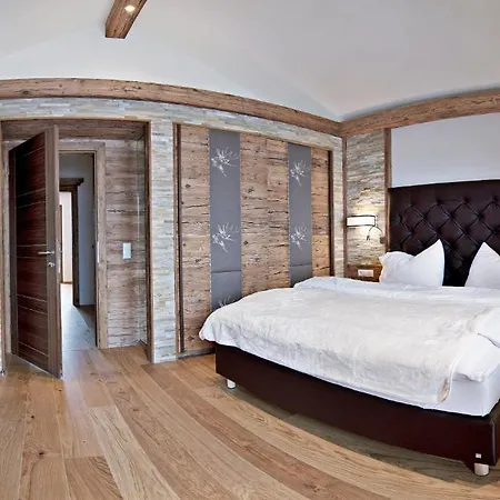 Alpenchalet Bruecke Chalet Mayrhofen