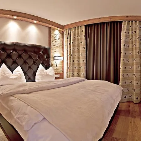 Dağ evi Alpenchalet Bruecke *