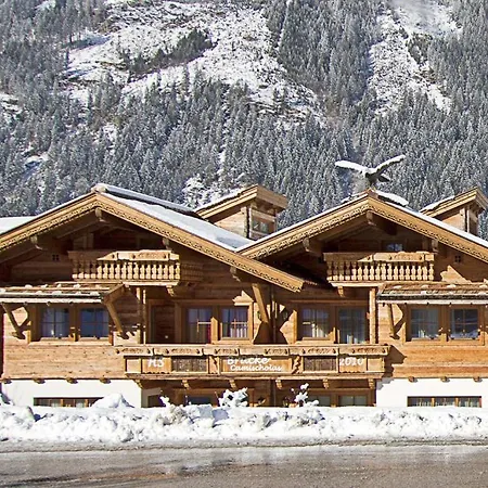 Alpenchalet Bruecke *