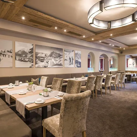 Alpenchalet Bruecke シャレー マイヤーホーフェン