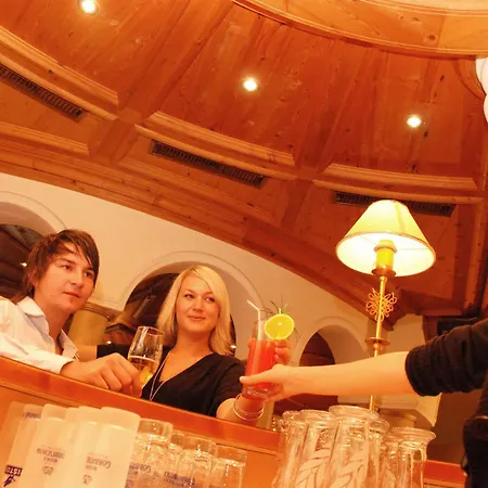 Alpenchalet Bruecke シャレー